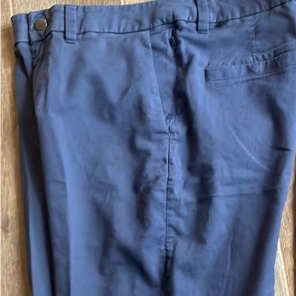 Lululemon men’s chino shorts. Size 30. Navy. Great condition. - Picture 2 of 3